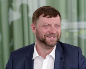 Зеленський хоче більше повноважень? До справи знову береться Корнієнко