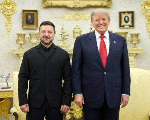 Зеленский попросил Трампа разрешить использование Starlink для ударов по пусковым установкам РФ - СМИ