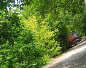 Схованку паливних цистерн виявили в Сімферополі