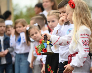5 тысяч для школьника: как родителям первоклассников быстро оформить помощь от государства