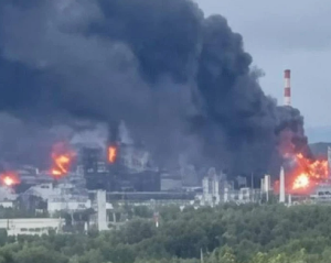 Україна за місяць атакувала російські НПЗ 21 раз. Це рекорд