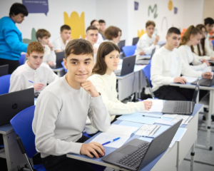 В Україні працюють понад 100 підземних шкіл, ще 131 укриття будують
