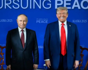 Телефонний гамбіт: про що Трамп розмовляв із Путіним і що це означає для України