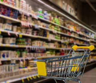 Цены на продукты вырастут на фоне обстрелов - министр