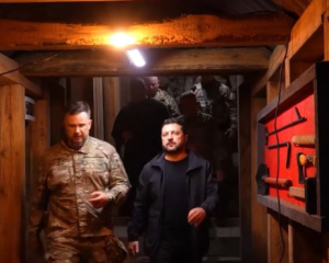 "Будемо масштабувати": Зеленський прибув на фронт та зустрівся з учасниками операції "Вівальді"