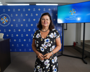 Посольства країн ЄС залишаються працювати в Києві - Матернова