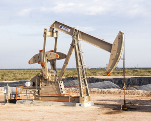 Нефть реагирует на начало новых боевых действий на Ближнем Востоке