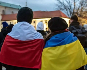 Польща поверне частину пільг українським біженцям
