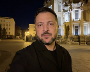 Зеленський закликав посилити тиск на Росію після масованої атаки