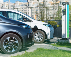 Продажи новых электрических авто в сентябре значительно сократились