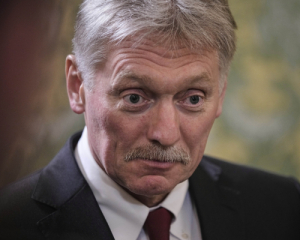 Пєсков прокоментував слова Трампа про необхідність заміни Зеленського