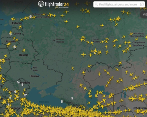 Росія обмежила роботу 22 аеропортів: пасажири дві доби сидять на валізах