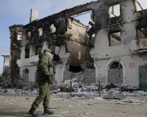Террористы прострелили голову украинскому пограничнику