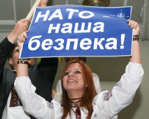 В Украине стало больше желающих в НАТО и ЕС