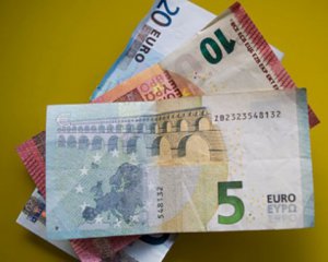Нацбанк здивував офіційним курсом євро