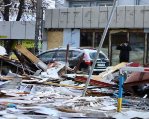 Підприємці відстоювали свої кіоски: є поранені