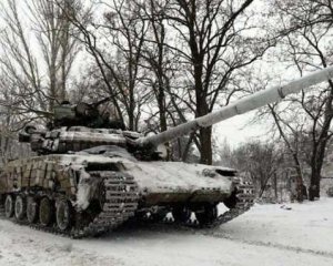 Бійців АТО в День Миколая &quot;вітали&quot; із танків й артилерії