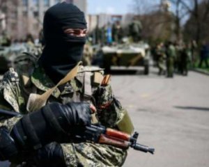 Раненый на Светлодарской дуге боевик принес с собой оторванную руку