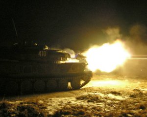 Світлодарська дуга: бойовики 3 рази йшли на штурм, є втрати