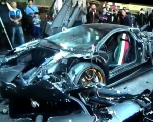Китайцы разорвали Lamborghini за неуплату налогов - видео