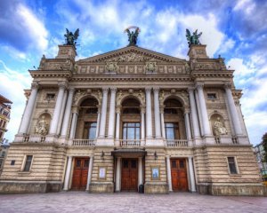 Львовский оперный театр переименовывали четыре раза