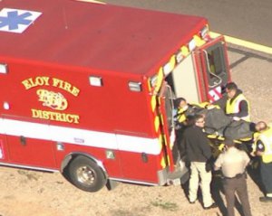 Оголена дівчина викрала пікап з-під носа поліцейського