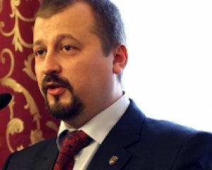 &quot;На сході країни триває війна між колядниками і неколядниками&quot;