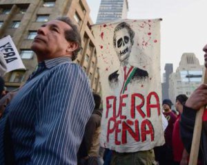 Мексиканцы протестуют против подорожания бензина