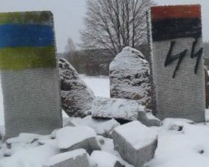 &quot;Триває інтенсивна спроба посварити народи нашого регіону, яким загрожує Росія&quot; - радник МЗС Польщі