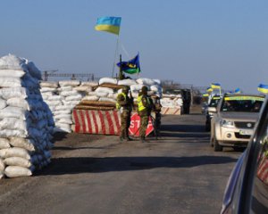 На Донбасі заборонили рух в нічний час