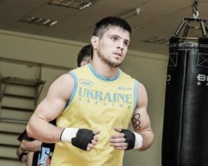 Украинский боксер впервые проиграл на профессиональном ринге