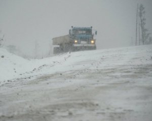 Півметровий шар снігу заблокував  6 високогірних сіл