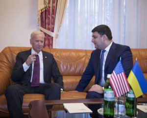 З'явилися подробиці зустрічі Байдена з Гройсманом