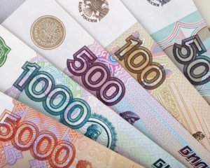 Стало известно, сколько Кремль тратит на ЛНР и ДНР