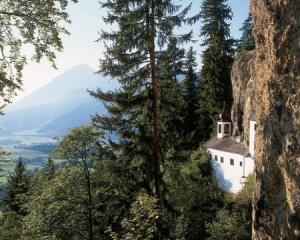 В Австрии объявили вакансию главного отшельника