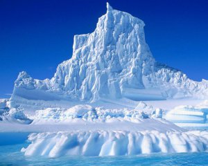 В Антарктиді виявили тріщину