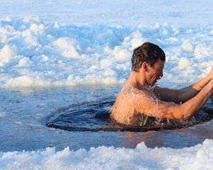 Почему купание на Крещение полезно для человека