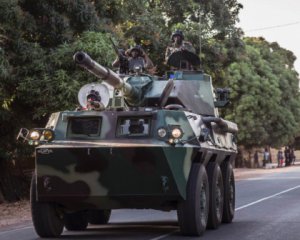 Сенегал ввел войска в Гамбию