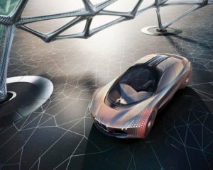 BMW в 2021 году выпустит автомобиль на самоуправлении