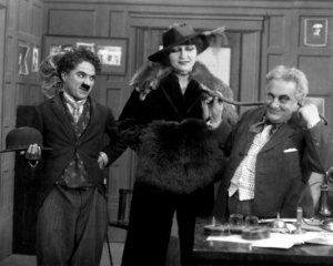 Чарли Чаплин боролся за роль с косоглазым пьяницей