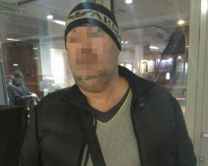 У кінотеатрі бійка закінчилася стріляниною