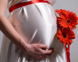 Женщина узнала о беременности на 8-м месяце