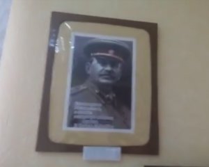 Сталін у кабінеті райради шокував відвідувачів