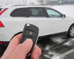 Задержали похитителей элитных автомобилей