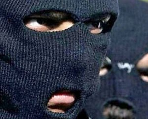 3 кг золота із ювелірного магазину винесли грабіжники