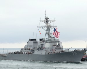 Есмінець США увійшов у Чорне море