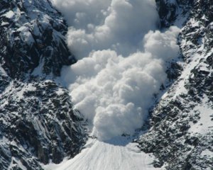 На Закарпатті знову можливе сходження лавин