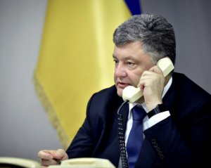 Порошенко поговорив по телефону з Трампом