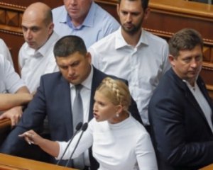 Депутати заговорили про відставку прем'єра