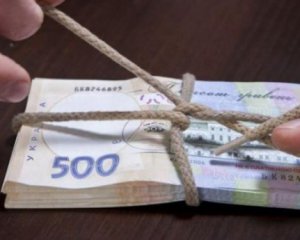 Чиновница погорела на взятке в 40 тыс. грн